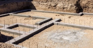 Ленточный фундамент под ключ в калуге цена за работу от 2701 руб.- установка ленточного фундамента стоимость